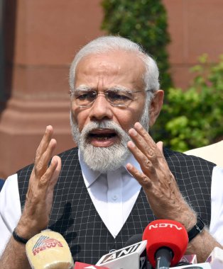 NEW DELHI INDIA 20 HAZİRAN 2023 Başbakan Narendra Modi, 20 Temmuz 2023 'te parlamento binasının açılış gününde Sanjeev Verma Hindustan Times tarafından Yeni Delhi' de yapılan fotoğraf