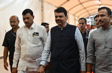 MUMBAI INDIA 20 Temmuz 2023 Dy CM Devendra Fadnavis, 20 Temmuz 2023 tarihinde Vidhan Bhavan Nariman Point 'teki Maharashtra Meclisi' nin Muson Oturumuna katılmak üzere Hindistan 'da Bhushan Koyande Hindustan Times tarafından çekilmiştir.