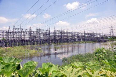 Ghaziabad India July 242023 2023 A 220kv transmission sub station submerged under the water from Hindon River amid an increase in the water levels at Kanha Upvan near Karhera on July 24 2023 in Ghaziabad India Photo by Sakib Ali Hindustan Times clipart