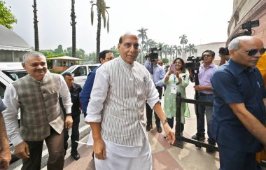 NEW DELHI INDIA 28 HAZİRAN 2023 Savunma Bakanı Rajnath Singh 28 Temmuz 2023 tarihinde Yeni Delhi Hindistan Fotoğrafı: Sanjeev Verma Hindustan Times