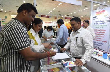 YENİ DELHI INDIA 29 HAZİRAN 2023 Hindistan Ticaret Teşvik Örgütü ITPOat 11 Nolu Pragati Meydan Salonu tarafından düzenlenen 27. Delhi Kitap Fuarı 'nı 29 Temmuz 2023' te Sonu Mehta Hindustan Times tarafından Yeni Delhi 'de ziyaret edildi.