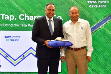 MUMBAI, INDIA, JULY 31 ,2023 Shailesh Chandra LMD Tata Motors and Tata Passenger Electric Mobility Limited and Praveer Sinha CEO and amp; MD Tata Power during the launch of the revolutionary EV Charging RFID Card at Bombay House on July 31, 2023  clipart