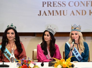 SRINAGAR INDIA AUGUST 28 2023 Miss World Karolina Bielawska R attends a press conference with other beauty queens including Miss World India Sini Shetty C and Miss World America Shree Saini L at the Kashmir International Convention Centre KICC on Aug clipart