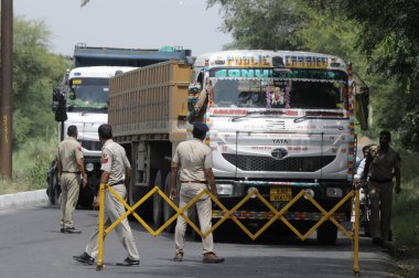 GURUGRAM INDIA AĞUSTOS 27 AĞUSTOS 27 AĞUSTUSTOS 27 AVUSTUSTOS İSTİYOR Vishwa Hindu Mahallesi tarafından 27 Ağustos 2023 'te Hindistan Gurugram' da Parveen Kumar Hindustan Times tarafından çekilmiştir.