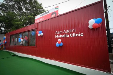 NEW DELHI INDIA 22 AĞUSTOS 2023 Delhi Başbakanı Arvind Kejriwal 'ın 22 Ağustos 2023' te Keshopur Mandi 'de açtığı Mohalla Kliniği manzarası. Fotoğraf: Sanchit Khanna Hindustan Times