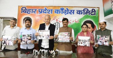 PATNA INDIA AUGUST 9 2023 Congress leaders Shakil Ahmad and Madan Mohan Jha addressing a press conference at Sadaquat Ashram on August 9 2023 in Patna India Photo by Santosh Kumar Hindustan Times clipart