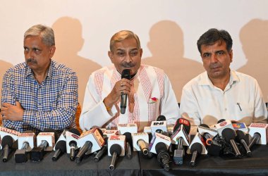 GURUGRAM, INDIA, SEPTEMBER 27, 2024 Pramod Tiwari Congress MP Rajya Sabha Sukhbir Kataria Ex Minister and Pankaj Dawar Media coordinator address a press conference about the Haryana Assembly Election in a Hotel at Rajiv chowk near District Court  clipart