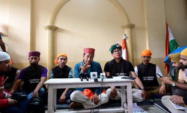 CHANDIGARH, INDIA ,SEPTEMBER 27, 2024 Ladakh educationist and environment activist Sonam Wangchuk along with others interacting with media on his Chalo Delhi Climate March at Gurudwara sector 38 on September 27 2024 in Chandigarh India  clipart