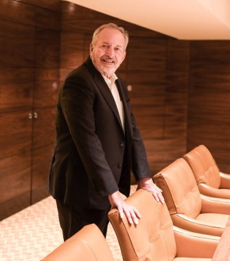 YENİ DELHI INDIA SEPTEMBER 30 SEPTEMBER Amerikalı ekonomist ve Harvard Üniversitesi Profesörü Lawrence H Summers 30 Eylül 2024 tarihinde Taj Place 'de Yeni Delhi Hindistan Fotoğrafı: Raj K Raj Hindustan Times
