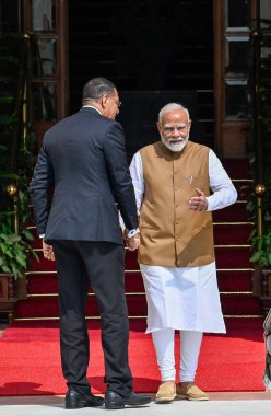 NEW DELHI INDIA ECTOBER 12024 Başbakan Narendra Modi Andrew Holness başbakanıyla 1 Ekim 2024 'te Hyderabad House' da bir araya geldi.