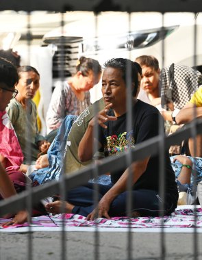 NEW DELHIINDIA 7 Ekim 2024 İklim aktivisti Sonam Wangchuk, Ladakh Puri 'deki Ladakh Bhawan' da açlık grevinde, Ladakh 'ın 6. Takvim statüsü talebi için destekçileriyle birlikte 7 Ekim 2024 tarihinde Yeni Delhi Hindistan' da Sonam Wangchuk,