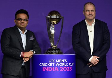 MUMBAI INDIA JUNE 27 Haziran 2023 Jayesh Shah Sekreteri BCCI ve Geoff Allardice ICC CEO 'su 27 Haziran 2023 tarihinde St Regis Lower Parel' de yapılan duyuruda Anshuman Poyrekar Hindustan Times tarafından çekilmiştir.