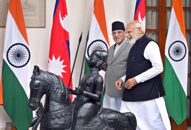 NEW DELHI INDIA HAZİRAN 12023 Başbakan Narendra Modi ve Başbakan Pushpa Kamal Dahal Prachanda, Yeni Delhi Hindistan ve Nepal 'deki toplantıları için 12023 yılının Haziran ayında Hyderabad House' a geldiler.