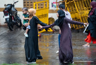 MUMBAI INDIA 11 Haziran 2023 Chhatrapati Shivaji Maharaj Terminali 'nde 11 Haziran 2023 tarihinde Anshuman Poyrekar Hindustan Times tarafından çekilmiştir.