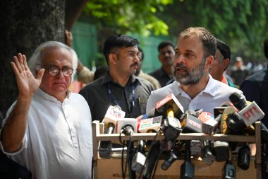 NEW DELHI INDIA Mayıs 13 2023 Rahul Gandhi Kongre Lideri, 13 Mayıs 2023 tarihinde AICC 'de yapılan Karnataka Meclis Seçimleri' ni kazandıktan sonra basına hitaben yaptığı konuşmada, Yeni Delhi Hindistan Kongresi 'nde 135 sandalye kazandı.