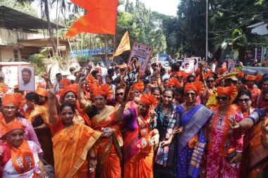 Kopri Pachapakkhadi 'den Shiv Sena UBT adayı Anand Dighe' nin yeğeni 28 Ekim 2024 tarihinde Thane Hindistan 'da Maharashtra Meclisi seçimleri için aday olacak.