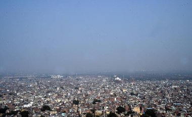 NEW DELHI INDIA OCTOBER 28 2024 A view of Old Delhi Jama Masjid area engulfed in a layer of smog on October 28 2024 in New Delhi India Photo by Arvind Yadav Hindustan Times  clipart