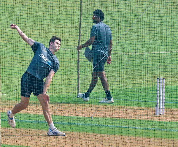 MUMBAI INDIA OCTOBER 30 EKİM 2024 Yeni Zelandalı oyuncu Tim Southee, 30 Ekim 2024 tarihinde Hindistan 'ın Mumbai kentinde Wankhade Stadyumu' nda oynanan 3. 