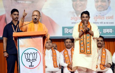 GHAZIABAD INDIA NOVEMBER 8 2024 Uttar Pradesh Chief Minister Yogi Adityanath speaking at the Panna Pramukh meeting at Saraswati Vidya Mandir School in Nehru Nagar Officials welcome Chief Minister Yogi Adityanath at the Panna Pramukh meeting at Sarasw clipart