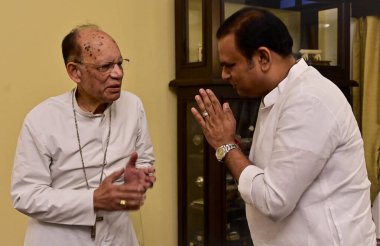 MUMBAI INDIA NOVEMBER 12 2024 BJP candidate Rahul Narvekar took blessing from Cardinal Oswald Gracias at his residence during state assembly election campaigning at Colaba on November 12 2024 in Mumbai India Photo by Anshuman Poyrekar Hindustan Times clipart