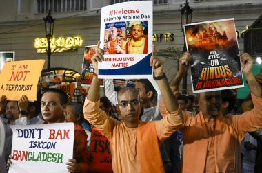 KOLKATA INDIA NOVEMBER 28 2024 Members of ISKCON Kolkata hold a protest over arrest of ISKCON monk and Bangladeshi Hindu leader Chinmoy Krishna Das and demand his immediate release on November 28 2024 in Kolkata India Photo by Samir Jana Hindustan Ti clipart