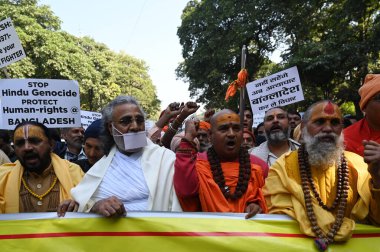 NEW DELHI INDIA 10 Aralık 2024 Sivil Toplum işbirliğiyle 200 'den fazla grup protesto yürüyüşü yürüttü Chanakyapuri' de Hindulara karşı 10 Aralık 2024 'te Yeni Delhi Hindistan' da S.