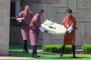 NEW DELHI INDIA APRIL 4 2023 King of Bhutan Jigme Khesar Namgyel Wangchuck arrives to pay homage to Mahatma Gandhi at Rajghat on April 4 2023 in New Delhi India Photo by Raj K Raj Hindustan Times clipart