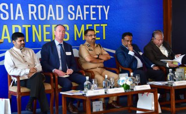 MUMBAI INDIA APRIL 4 2023 From L R George Alkara CEO United Way Mumbai David Cliff CEO Global Road Safety Partnership Geneva Praveen Padwal IPS Jt Commissioner Police Traffic Mumbai Vivek Bhimanwar Transport Commissioner Govt of Maharashtra along wit clipart