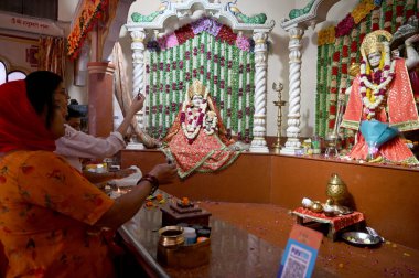 6 Nisan 2023 'te Noida Hindistan' da Hanuman Jayanti vesilesiyle 20. Bölgedeki Hanuman Mandir 'de 6 Nisan 2023' te Sunil Ghosh Hindustan Times tarafından çekilen fotoğraf.