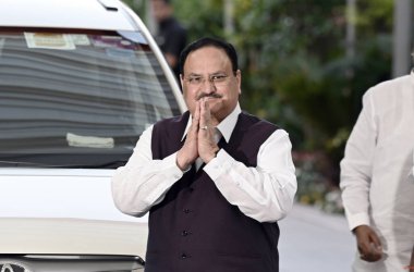 NEW DELHI INDIA NİSAN 9 Nisan 2023 BJP Ulusal Başkanı J P Nadda partinin Merkez Seçim Komitesi MSK toplantısına katılmak için 9 Nisan 2023 tarihinde Yeni Delhi 'deki BJP Genel Merkezi' ne gelir.