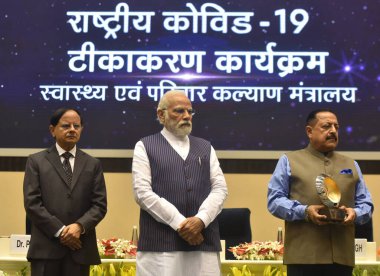 NEW DELHI INDIA APRIL 21 2023 Prime Minister Narendra Modi along with Union Minister of State for Science and Technology and Earth Sciences I C Jitendra Singh and other dignitaries during the Valedictory Session and Awards Ceremony clipart