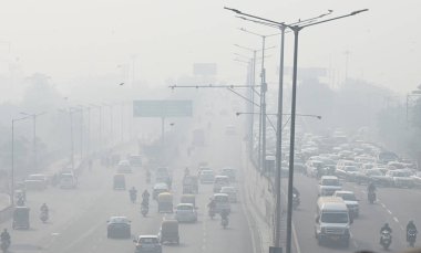 NEW DELHI INDIA DECEMBER 17 2024 A view of Foggy Weather on a cold morning at Geeta colony on December 17 2024 in New Delhi India Delhi NCR witnessed severe smog and drastically reduced visibility on morning as air quality plummeted back into the sev clipart