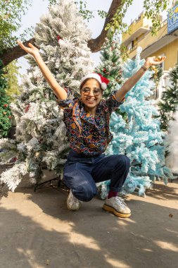 NEW DELHI, INDIA: NOVEMBER 27, 2024 - Bollywood oyuncusu Shweta Tripathi, 27 Kasım 2024 tarihinde Yeni Delhi Hindistan 'da yapılan bir Noel özel röportajı sırasında poz verdi (Fotoğraf: Raajessh Kashyap Hindustan Times)