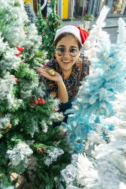 NEW DELHI, INDIA: NOVEMBER 27, 2024 - Bollywood oyuncusu Shweta Tripathi, 27 Kasım 2024 tarihinde Yeni Delhi Hindistan 'da yapılan bir Noel özel röportajı sırasında poz verdi (Fotoğraf: Raajessh Kashyap Hindustan Times)