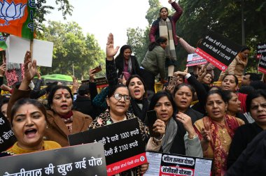 NEW DELHI INDIA DECEMBER 26 2024 Members of Delhi BJP Mahila Morcha stage a protest near former Delhi chief minister and AAP national convenor Arvind Kejriwal residence on December 26 2024 in New Delhi India Delhi BJP Mahila Morcha protest outside AA clipart