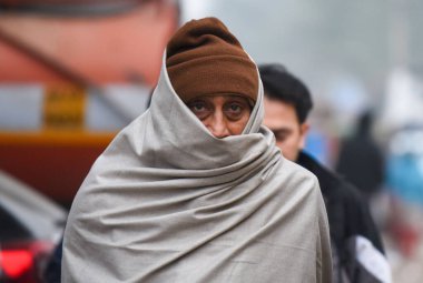 NEW DELHI INDIA 31 ARALIK 2024 KİŞİ KİŞİ KİŞİ KİŞİ KİŞİ KİŞİ KİŞİ KİŞİ KİŞİ KİŞİ KALDI 