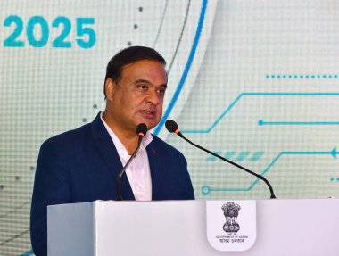 MUMBAI INDIA JANUARY 6. 2025 Assam Genel Sekreteri Himanta Biswa Sarma Avantaj Assam 20. Zirve 2025 'te Colaba' da düzenlenen yol gösterisinde 6 Ocak 2025 'te Hindistan' da Bhushan Koyande Hindustan Times tarafından çekilmiştir.