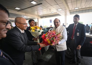 NEW DELHI INDIA JANUARY 4 2025 Vinai Kumar Saxena Lieutenant Governor of Delhi arrives to inaugurate Pre Paid Auto Booth for passengers at ISBT Kashmiri Gate on January 4 2025 in New Delhi India Photo by Sanchit Khanna Hindustan Times clipart