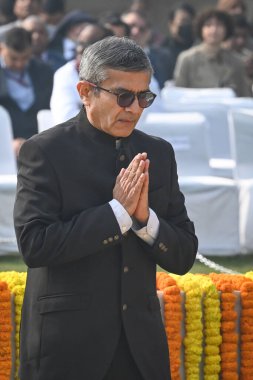 NEW DELHI INDIA JANUARY 30 2025 Defence Secretary Rajesh Kumar Singh pays homage to Mahatma Gandhi on his death anniversary also observed as Martyrs Day at Rajghat on January 30 2025 in New Delhi India Photo by Ajay Aggarwal Hindustan Times clipart