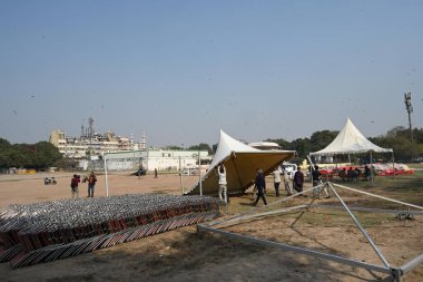 NEW DELHI, INDIA - 17 Şubat 2025: Delhi 'nin yeni başbakanı için hazırlıklar 20 Şubat' ta Ramlila Meydan 'da yapılacak ve Bharatiya Janata Partisi' nin (BJP) büyük bir tören planladığını da sözlerine ekledi.
