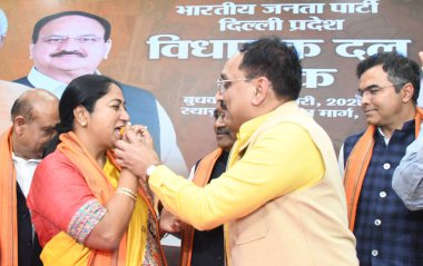 NEW DELHI, INDIA - FEBRUARY 19, 2025: Delhi Genel Bakanı, BJP lideri Ravi Shankar Prasad, OP Dhankar, Delhi BJP başkanı Baijayant Panda, Delhi BJP başkanı Virendra Sachdeva 