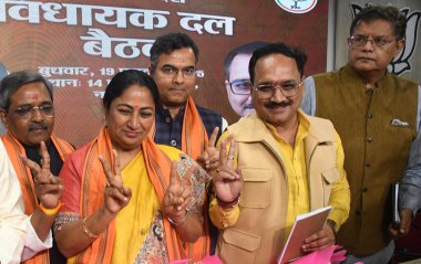 NEW DELHI, INDIA - FEBRUARY 19, 2025: Delhi Genel Bakanı, BJP lideri Ravi Shankar Prasad, OP Dhankar, Delhi BJP başkanı Baijayant Panda, Delhi BJP başkanı Virendra Sachdeva 