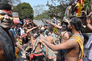 NEW DELHI, INDIA - 26 FEBRUARY: Sarojini Nagar Marketi 'ndeki Bhole Baba alayı 