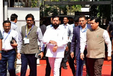 MUMBAI INDIA Yürüyüşü 11 Mart 2025 Maharashtra Milletvekili Eknath Shinde, Maharashtra Bütçe Meclisi oturumu sırasında Vidhan Bhavan 'a 11 Mart 2025' te Mumbai Hindistan Fotoğrafı: Bhushan Koyande Hindustan Times