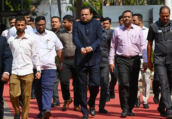 MUMBAI, INDIA - Maharashtra Yasama Meclisi Başkanı Rahul Narvekar, 26 Mart 2025 'te Hindistan' ın Mumbai kentinde yapılan Maharashtra Yasama Meclisi oturumunun son gününe katıldı.. 