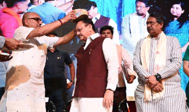 NEW DELHI, INDIA - 29 Mart 2025: BJP Ulusal Başkanı J.P. Nadda ile birlikte Delhi BJP Başkanı Virendra Sachdeva, Yol Bakanlığı, Ulaştırma ve Otoyollar ve Kurumsal İşler Bakanlığı Harsh Malhotra, Milletvekili Manoj Tiwari ve diğer BJP Liderleri 