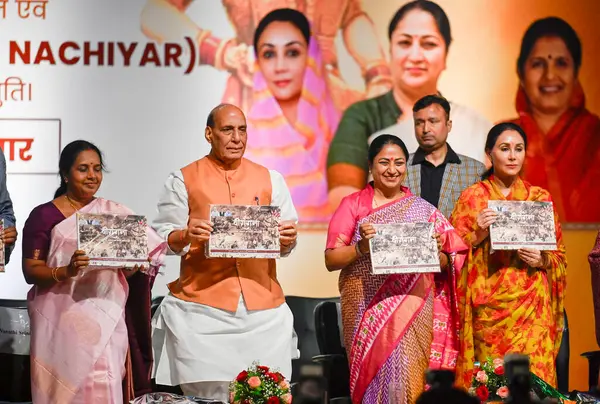 NEW DELHI, INDIA - 29 Mart: Vanathi Srinivasan, Bharatiya Janata Partisi Ulusal Başkanı, Rajnath Singh Savunma Bakanı, Rekha Gupta Genel Sekreteri, Diya Kumari, Başbakan Yardımcısı, Rajasthan 