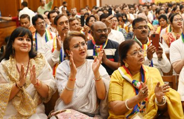 8 Nisan 2025 'te Jain Teerthanker Mahavir Gatha' nın Rashtra Sant Paramacharya Shri 108 Pragyasagar ji Muniraj 'ın 8 Nisan 2025' de Yeni Delhi Hindistan 'da çektiği fotoğraf: Arvind Yadav Hindustan Times
