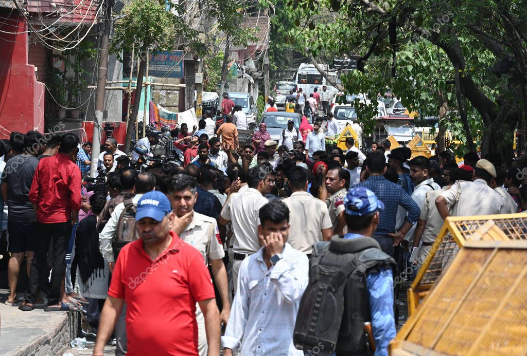 NEW DELHI INDIA APRIL 18 2025 Crowd gathered outside the house of 17 year old boy who was stabbed to death in Seelampur area on April 18 2025 in New Delhi India A 17 year old boy was brutally stabbed to death in J Block of New Seelampur in North East