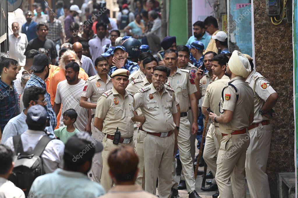 NEW DELHI INDIA APRIL 18 2025 Heavy Police force have been deployed in the area after 17 year old boy was stabbed to death in Seelampur on April 18 2025 in New Delhi India A 17 year old boy was brutally stabbed to death in J Block of New Seelampur in
